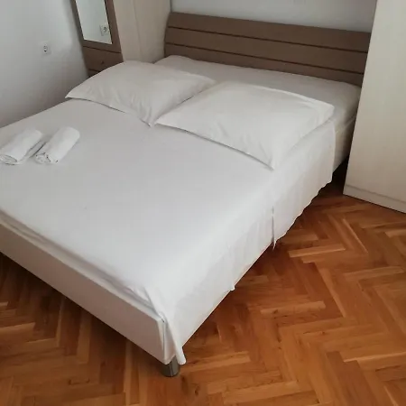 Anita Apartman *