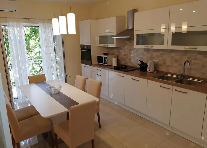 Apartment Anita Makarska